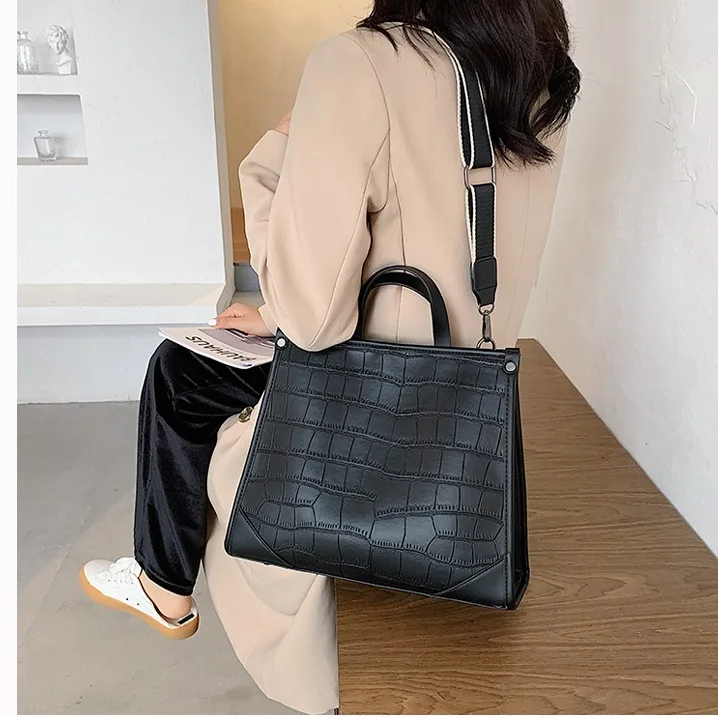 Stone Pattern PU Leather women handbag Large capacity Wide strap female Shoulder Bag 2024 New Brand Designer ladies Hand Bag