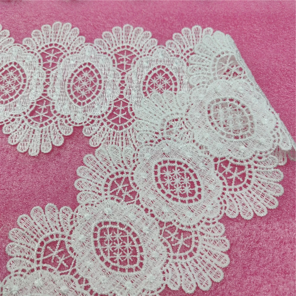 10cm Wide scalloped Water Soluble Polyester lace Black and white color classic Lace Embroidered Lace Fabric 1 yard