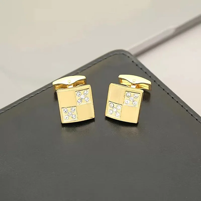 Mens Watch Set With Diamond Cufflinks Signature Pen Fashion Luxury Retro Quartz Watches Leather Wirstwatch Sets With Gifts Box