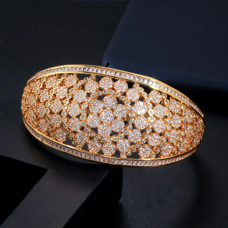 Pera Luxury Statement Hollow Out Design CZ Paved Indian Gold Color Super Big Width BangleS for Women Wedding Bridal Jewelry Z050