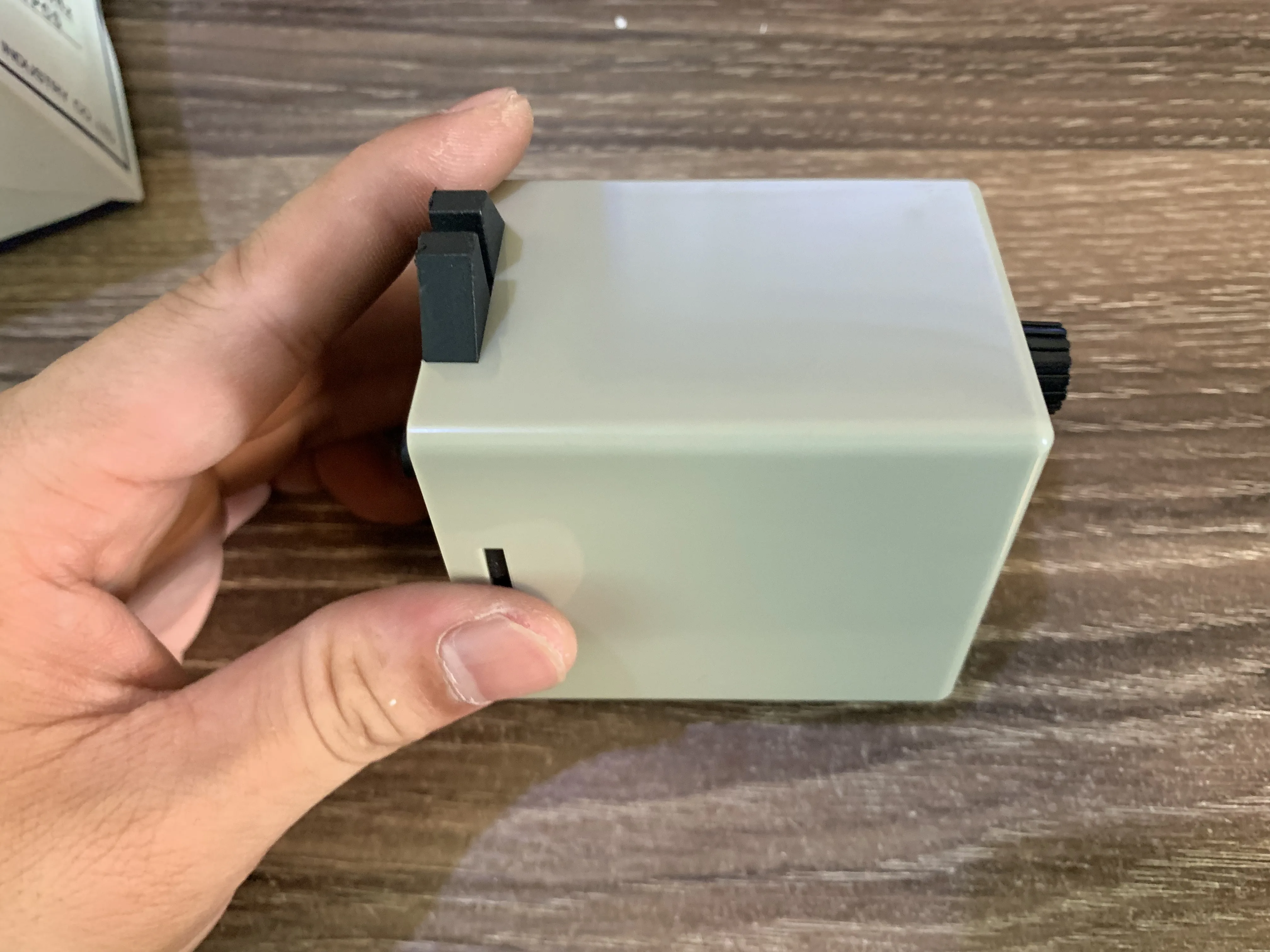 New JVM-2 overvoltage undervoltage phase sequence protection relay JKN two three phase 380V 220V