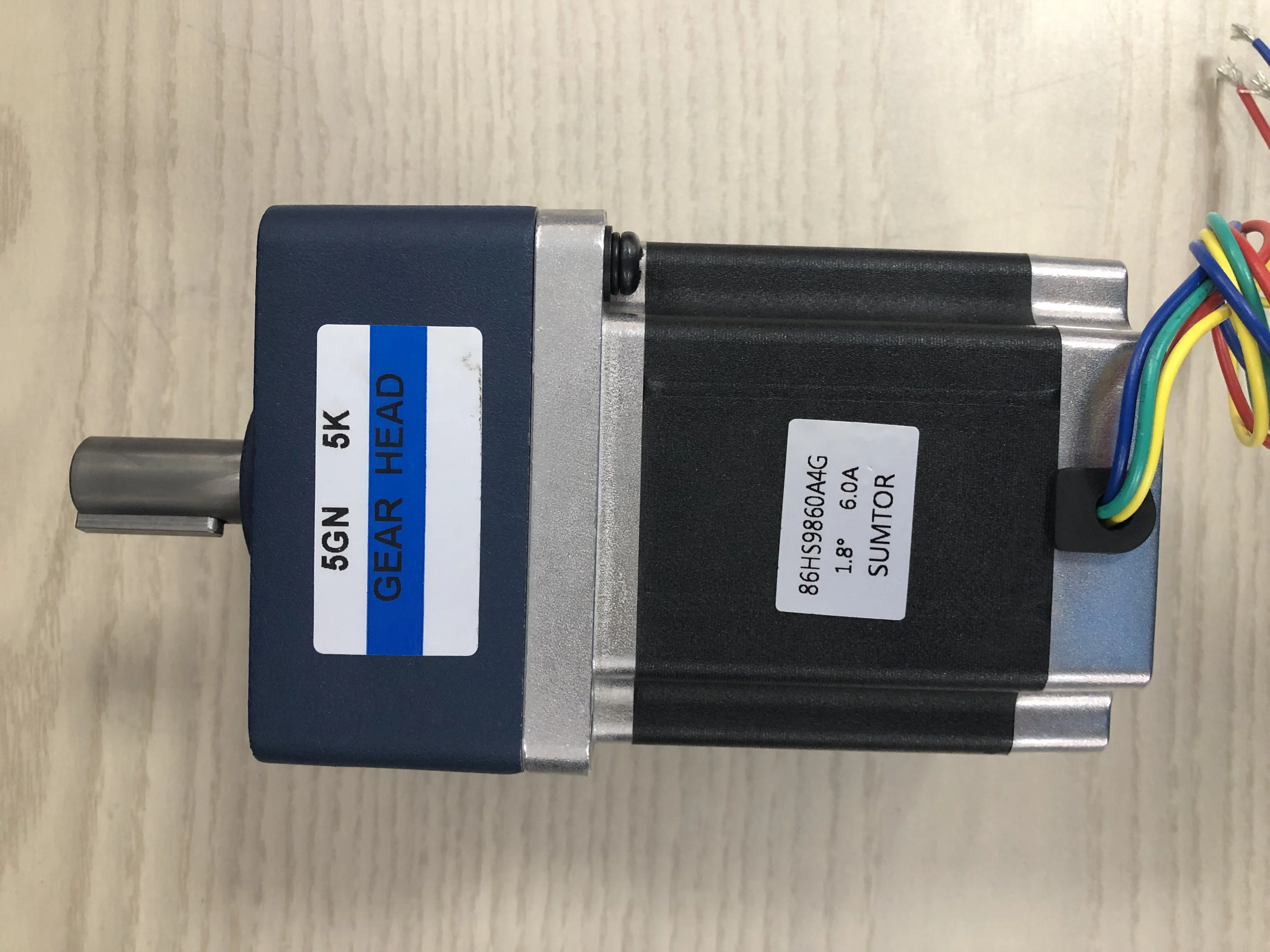 محرك متدرج لتقليل التروس NEMA 34 بطول 98 مم 6A 6.8N. م نسبة 3:1 5:1 7.5:1 10:1 12.5: 1 15:1 علبة التروس 90 مم