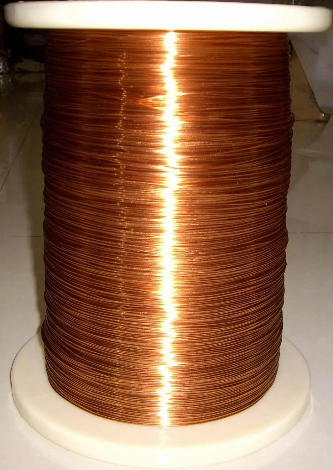 

200 meters/lot 0.65 mm new polyurethane enamel covered wire QA-1-155 2uew