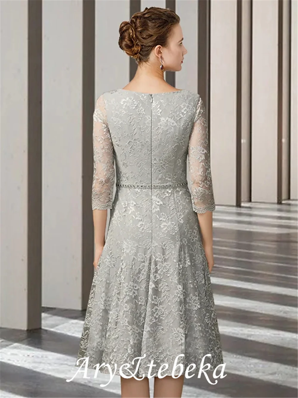 Vestido de dos piezas para madre de la novia, hasta la rodilla con cuello de vestido elegante joya, gasa de encaje de manga corta con apliques, 2021