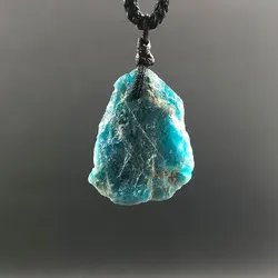 Collier pendentif en pierre naturelle brute bleue ATen te, cristal de quartz brut, cadeau de guérison Reiki, artisanat de pierres précieuses, décor de bijoux, aléatoire, 1 pièce