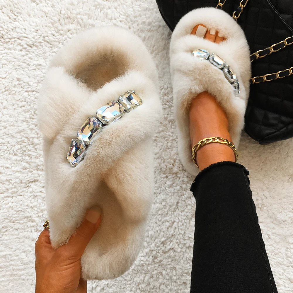 Fur Slides For Women Bling Diamond Decoration Furry Slippers Faux Fluffy Flip Flops With Chain Flat Sandals Summer Casual Shoes