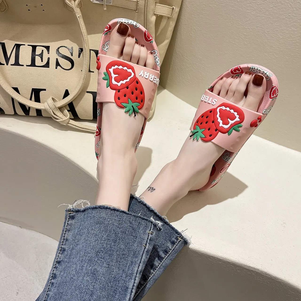 2021 Summer Women Floor Flat Shoes Lovely Indoor Flip Flops Female Non-Slip Bathroom Home Slippers Female Beach Shoe