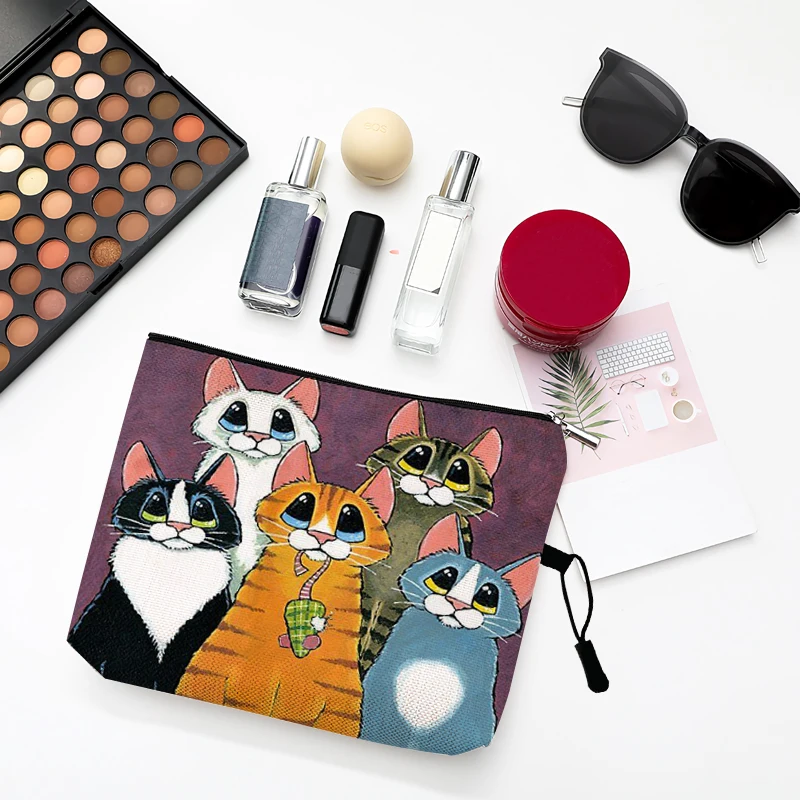 Roomy Cosmetic Bag Cute Cartoon Cat Print Fashion Women Makeup Bags Waterproof Cosmetics Bag Travel Lady Washing Toiletry Tote