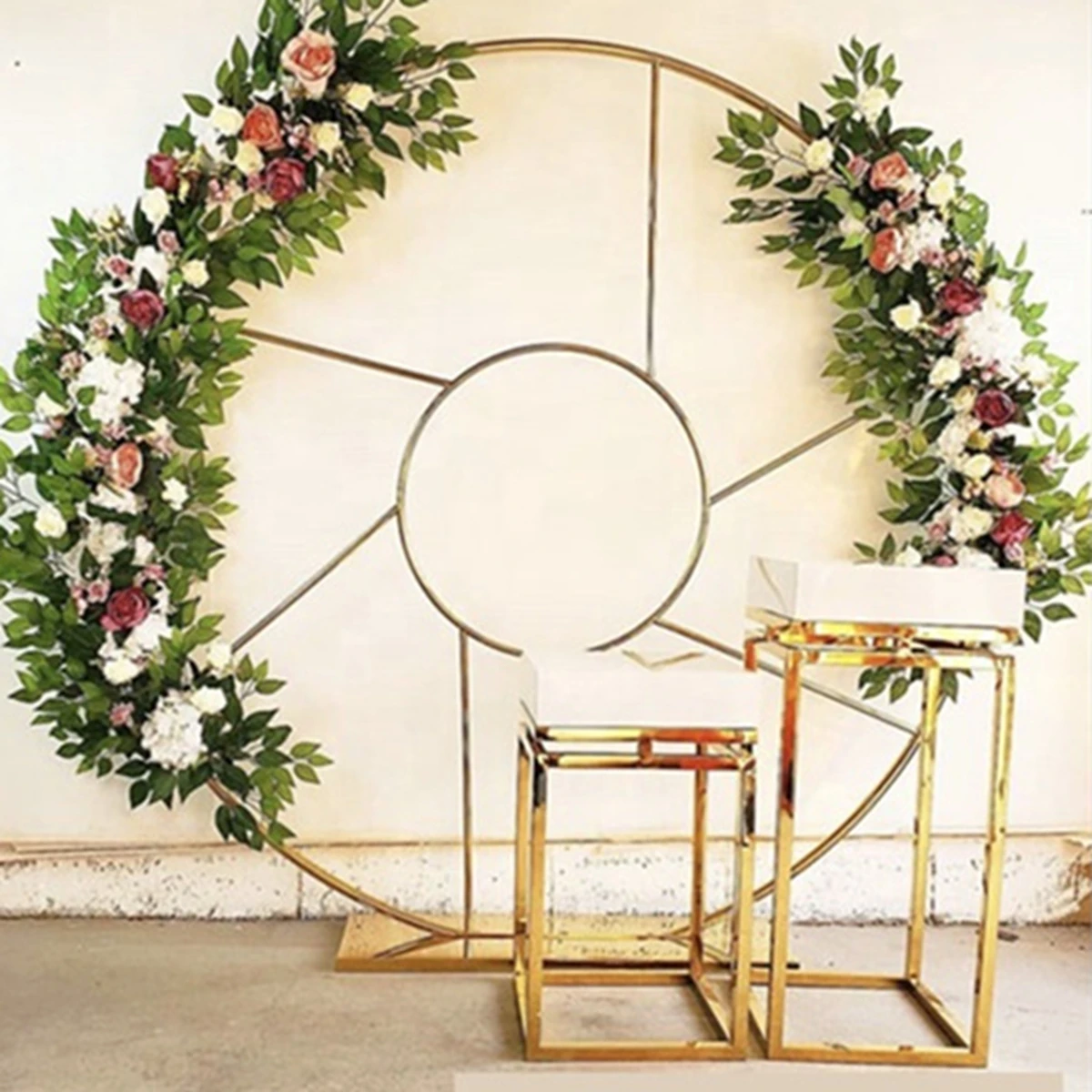 Factory Romantic Gold Mental Round Circle Wedding Backdrop supplier stage For Garden Yard Wedding Outdoor Party Decoration 1230