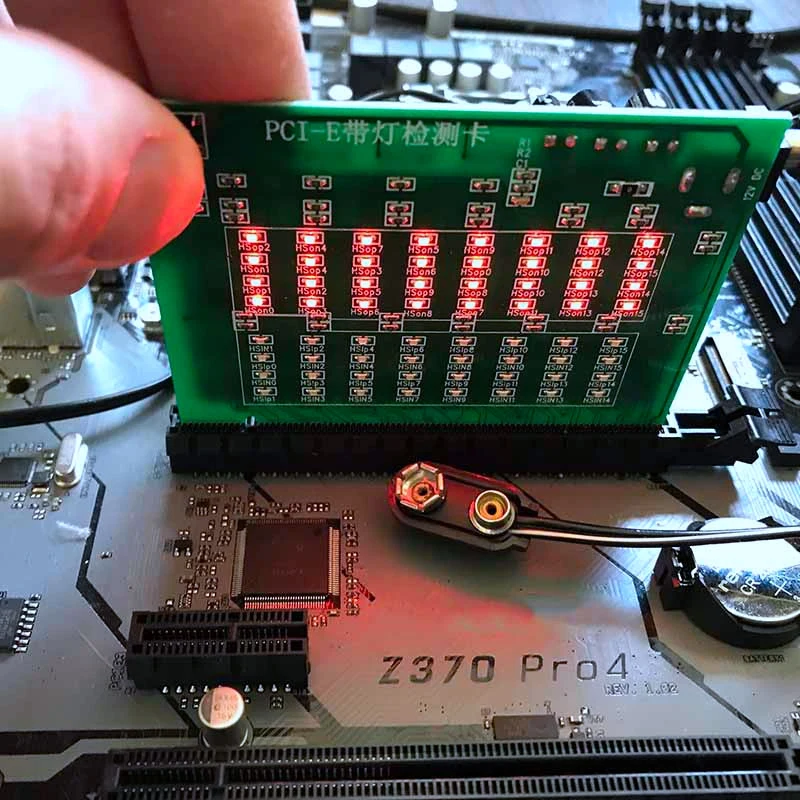 PCI-E 16X 8X PCI Express Slot Tester Card For Motherboard Detect The Southbridge Short Or Open PCI-E With Light Tester