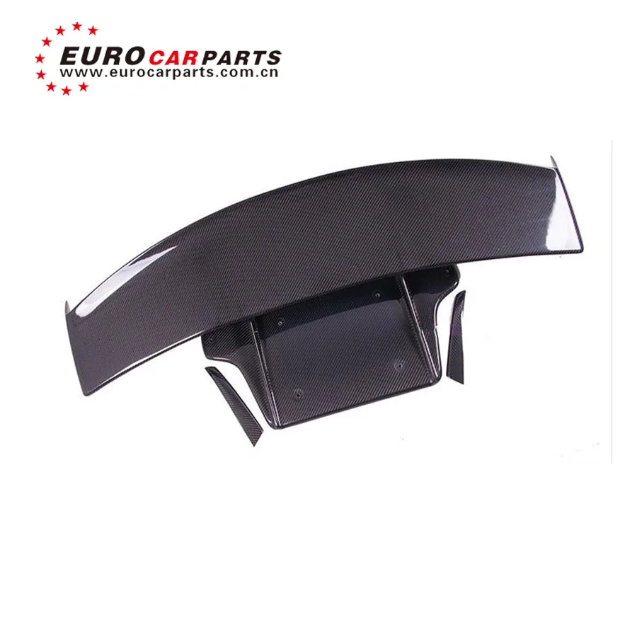 A class w176 A45 carbon finber roof spoiler for W176 A180 A200 A260 A45 to GT style carbon finber rear wing