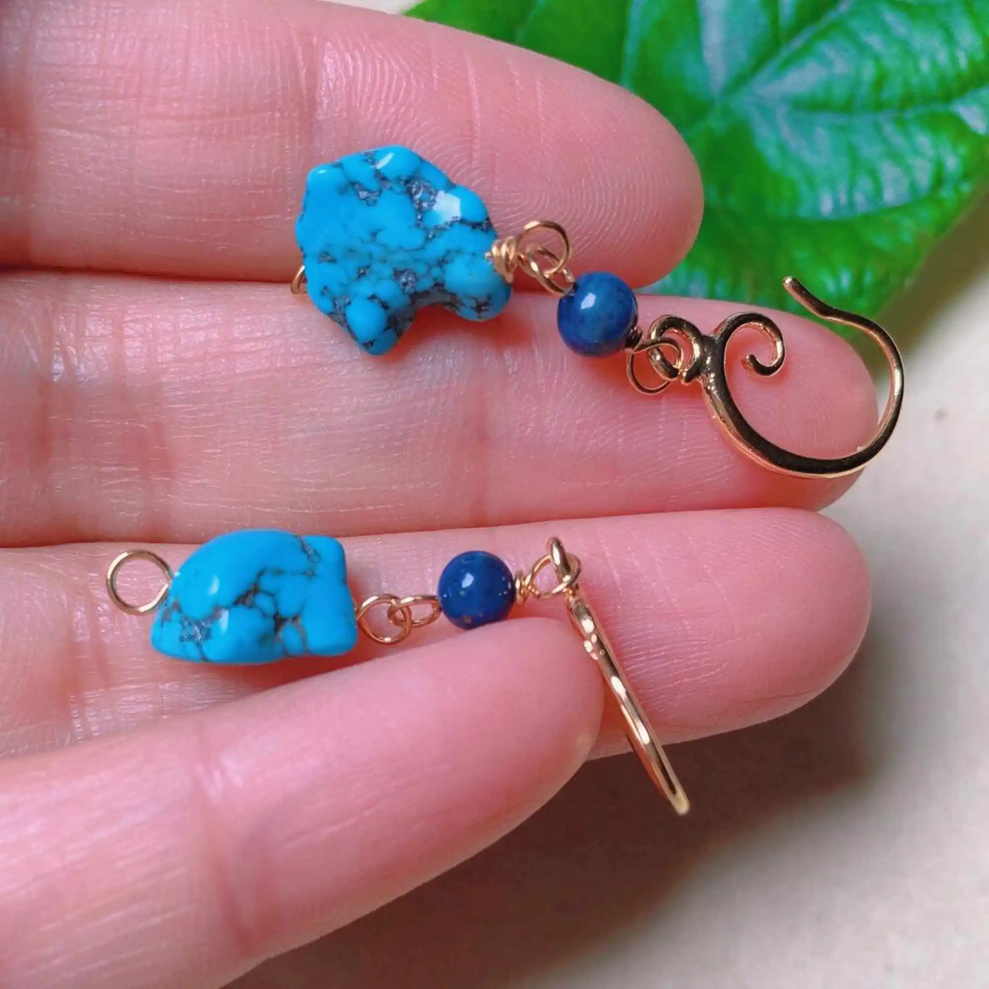 

Natural Blue Turquoise blue beads eardrop 18k gold Earrings Freshwater New Holiday gifts