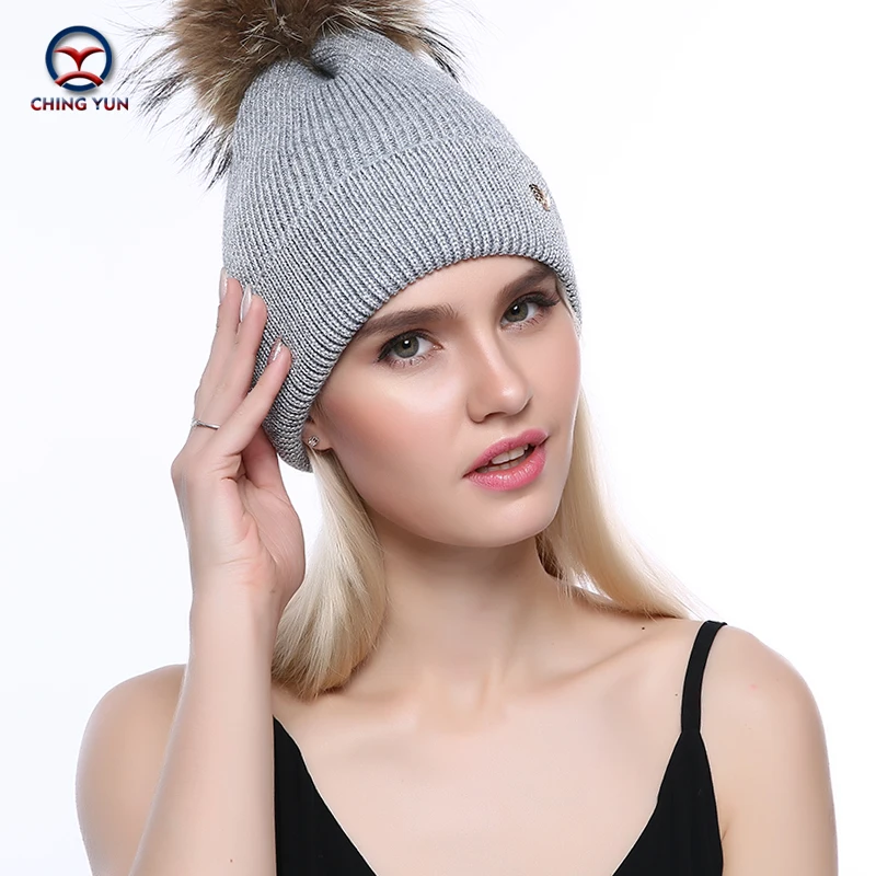 

CHINGYUN 2019 New Brand High Ladies Quality multicolor fashion Winter knitted hat wool cap thick villus warm animal plush ball