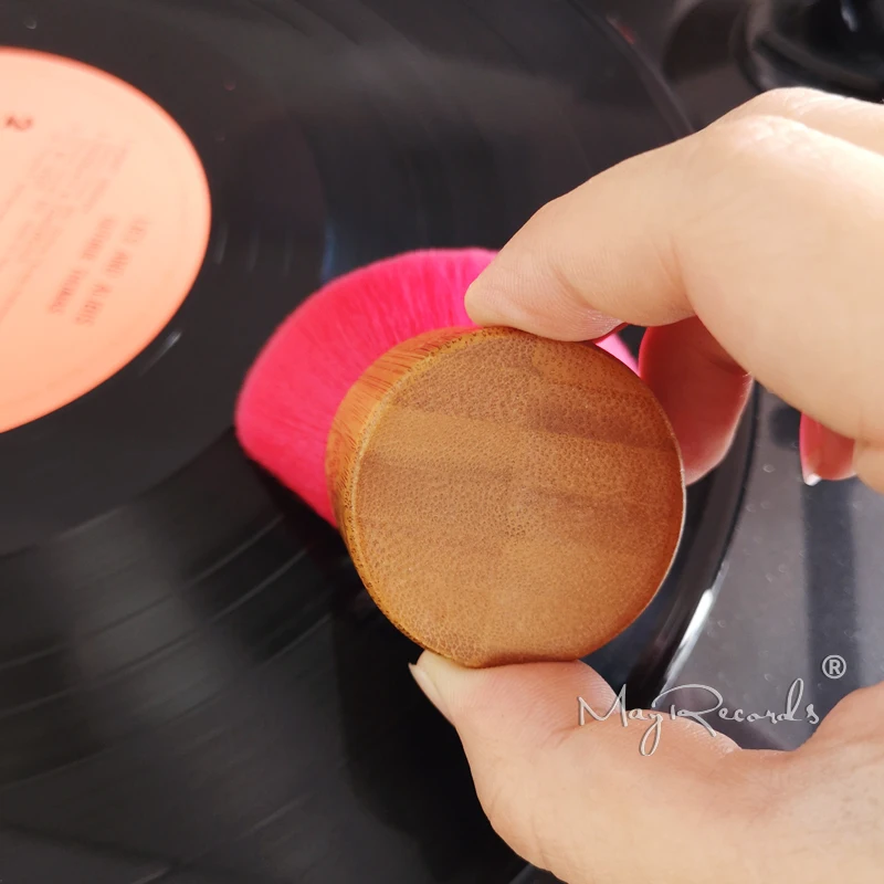 Vinly Record High Quality Cleaning Brush Anti-static Wooden Handle Fibrous Hair Cleaning Soft Brush for Vinyl Player Accessories