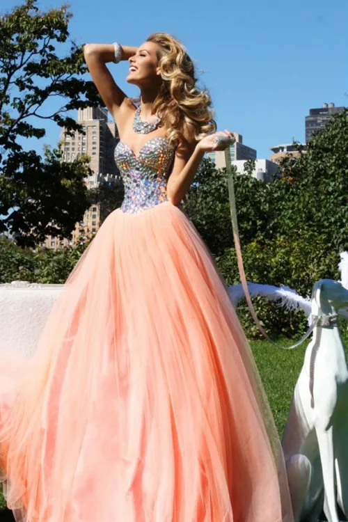 Trendy Water Melon Sweetheart Rhinestones Beaded Prom Women Formal Gown Vestido De Festa Longo 2025 custom Quinceanera Dresses