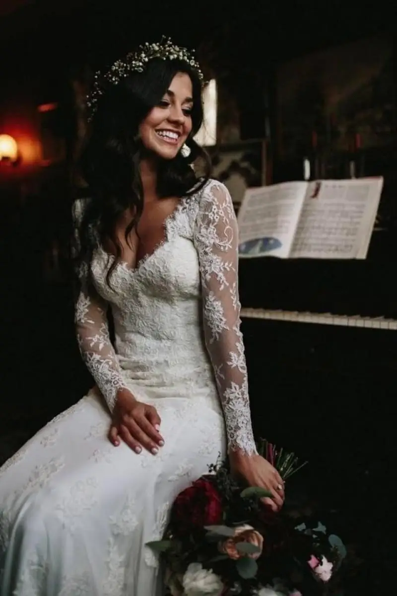 Vestido de encaje blanco de manga larga para novia, traje de novia con espalda abierta, línea A Simple, para playa y boda