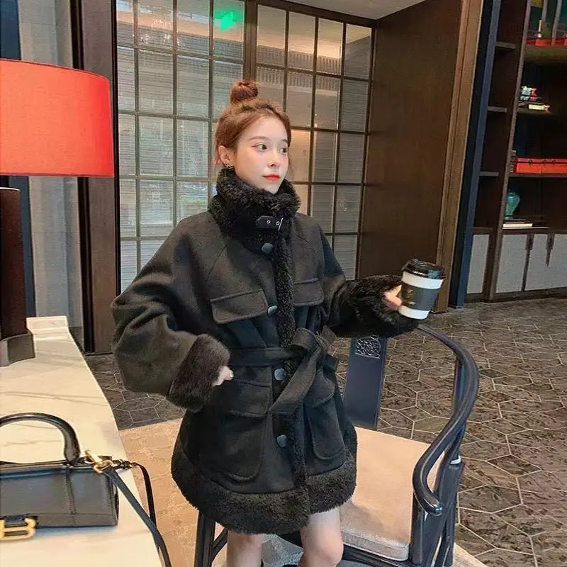 

woolen lamb fur Lamb woolen coat female winter new long plus size section loose overcoat thick warm women woolen coat