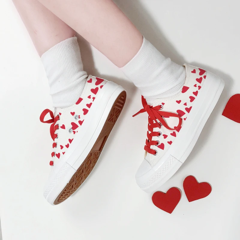 Amy and Michael Lovers Sneakers Sweet Heart Hand Painted Canvas Shoes Cute Girl Students Casual Espadrilles Woman Vulcanize Shoe