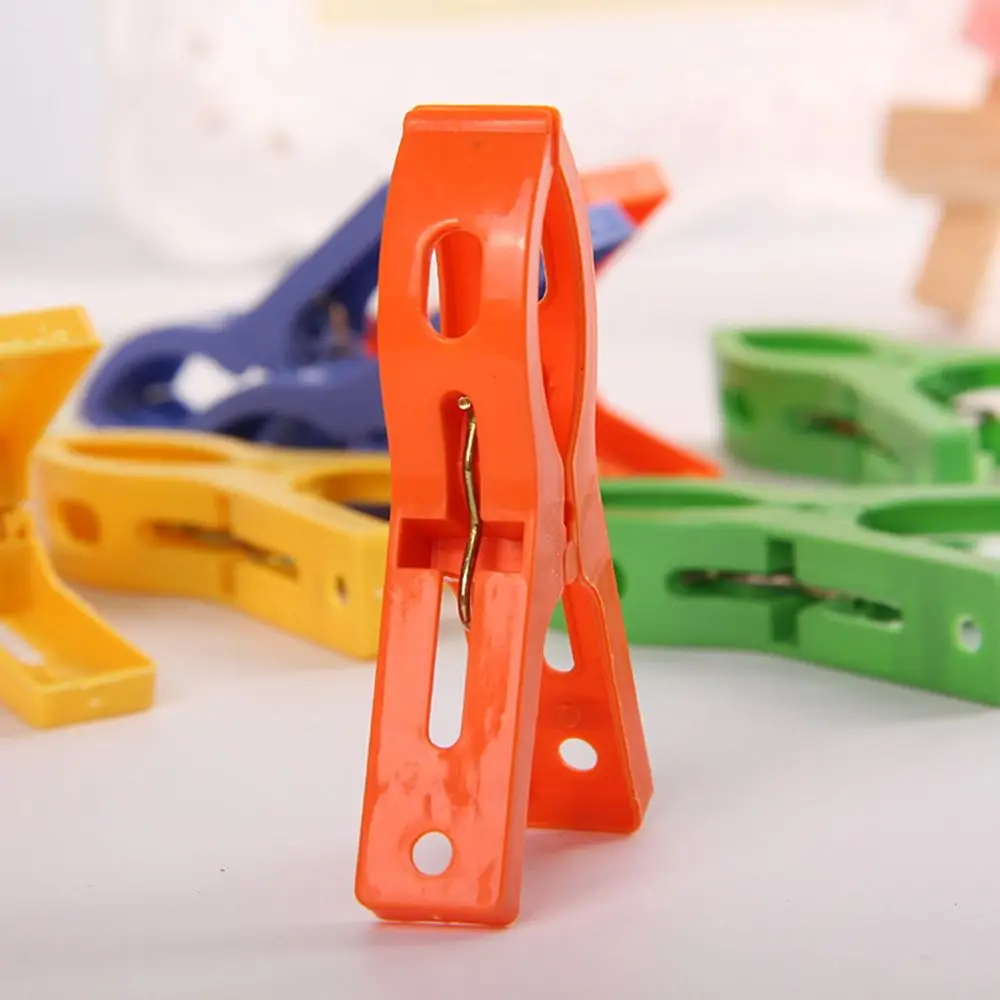 Hot Sale New 8ps/set Plastic Hanger Clips Laundry Clothes Beach Towel Pins Spring Clamp Large Clips NEW Arrival