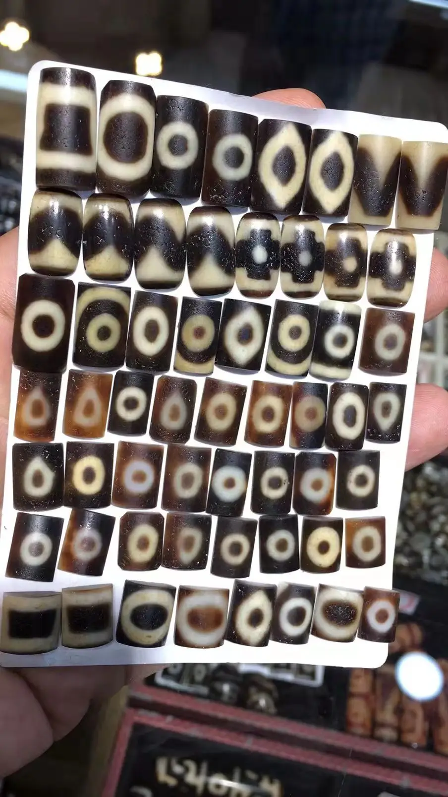 1pcs/lot natural Eyes agate and ivory yellow old dzi bead cut piece and bare stone accessories gem jewelry wholesale folk-custom