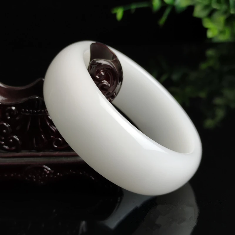 

Natural White Jade Hand-carved Widened Thickened Bracelet Fashion Boutique Jewelry Women's White Beauty Bracelet