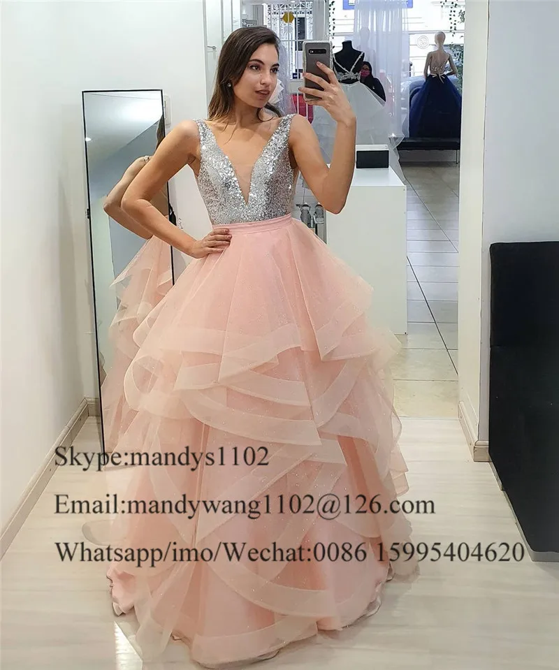 2021Blushing Pink Quinceanera Dresses Long Sexy V-neck Tiered Tulle Dress 15 Years Puffy Ball Gown Vestidos de quinceañera