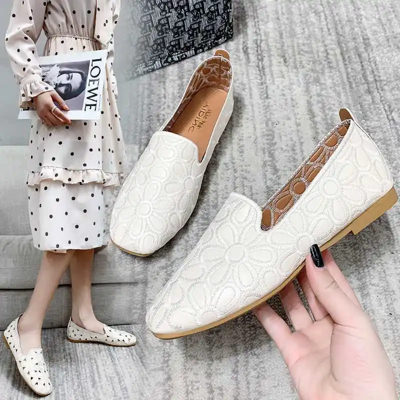 Comfort Loafers Ladies Cutouts Summer Leather Moccasins Women Casual Pointed Toe Shoes Mother Yellow Flats 2022 Spring New Flats