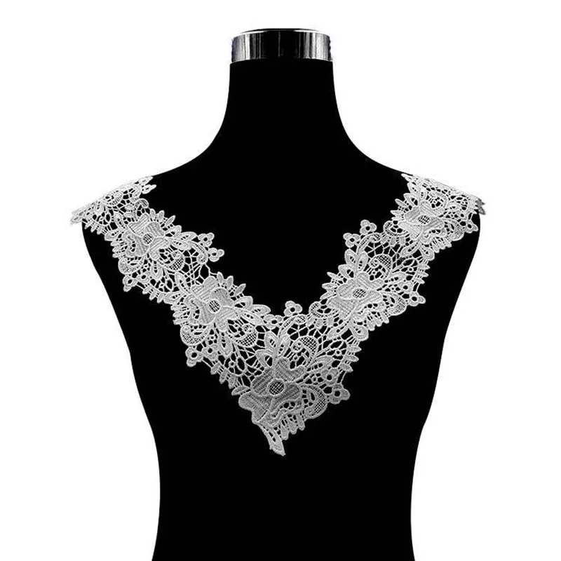 

20Pcs Embroidered Venise Lace Neckline Collar Embellishment Floral White Black Applique Trims Clothing Sewing Supplies DIY