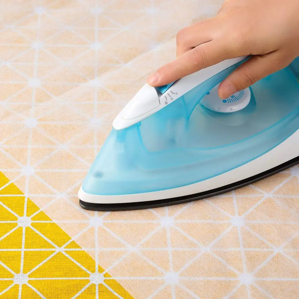 

30D/50D /75D Black Clothing Accessories Lightweight Fusible Adhesive Lining Sewing Fabric Iron-On Interlining Sewing Interlining