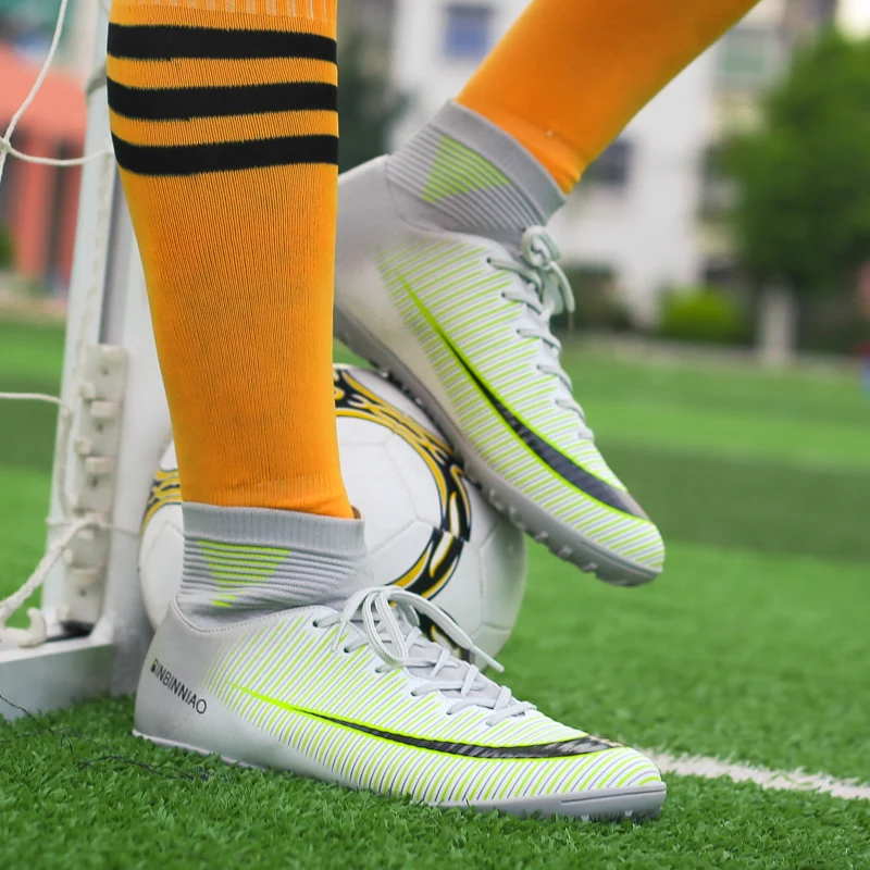 Chaussures de football classiques pour hommes, chaussures de football, baskets imperméables, haut rinçage, chaussures de football AG TF, chaussures