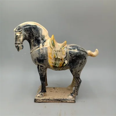 Exquisite black glaze horse ornament with retro Tang Tri Color