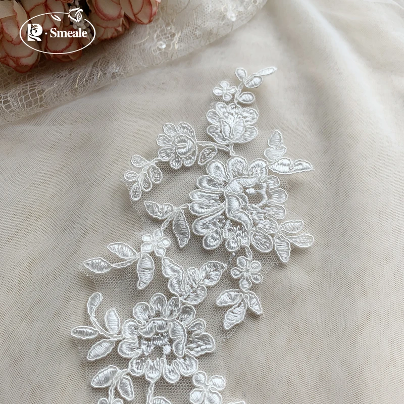 Elfenbeinweißer Rand mit Spiegelblumen, handgemachter DIY-Schmuck, Hochzeitskleid-Accessoires, bestickte Applikation RS3111 – Detail 3