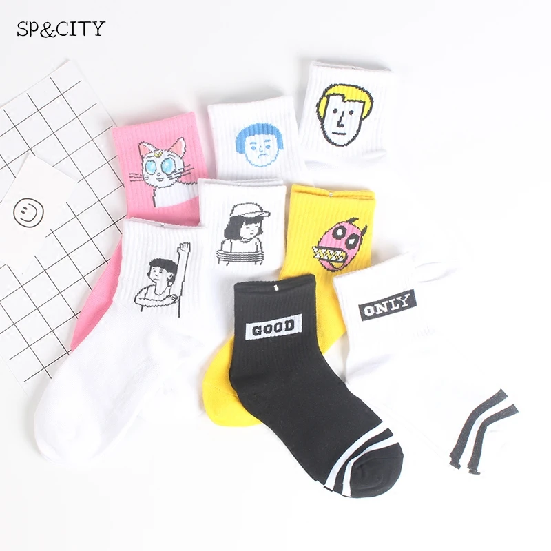 Harajuku śliczne wzorzyste skarpetki kobiety Cartoon list bawełna fajne szorty skarpetki Hipster deskorolka kostki śmieszne skarpetki kobiece Sox