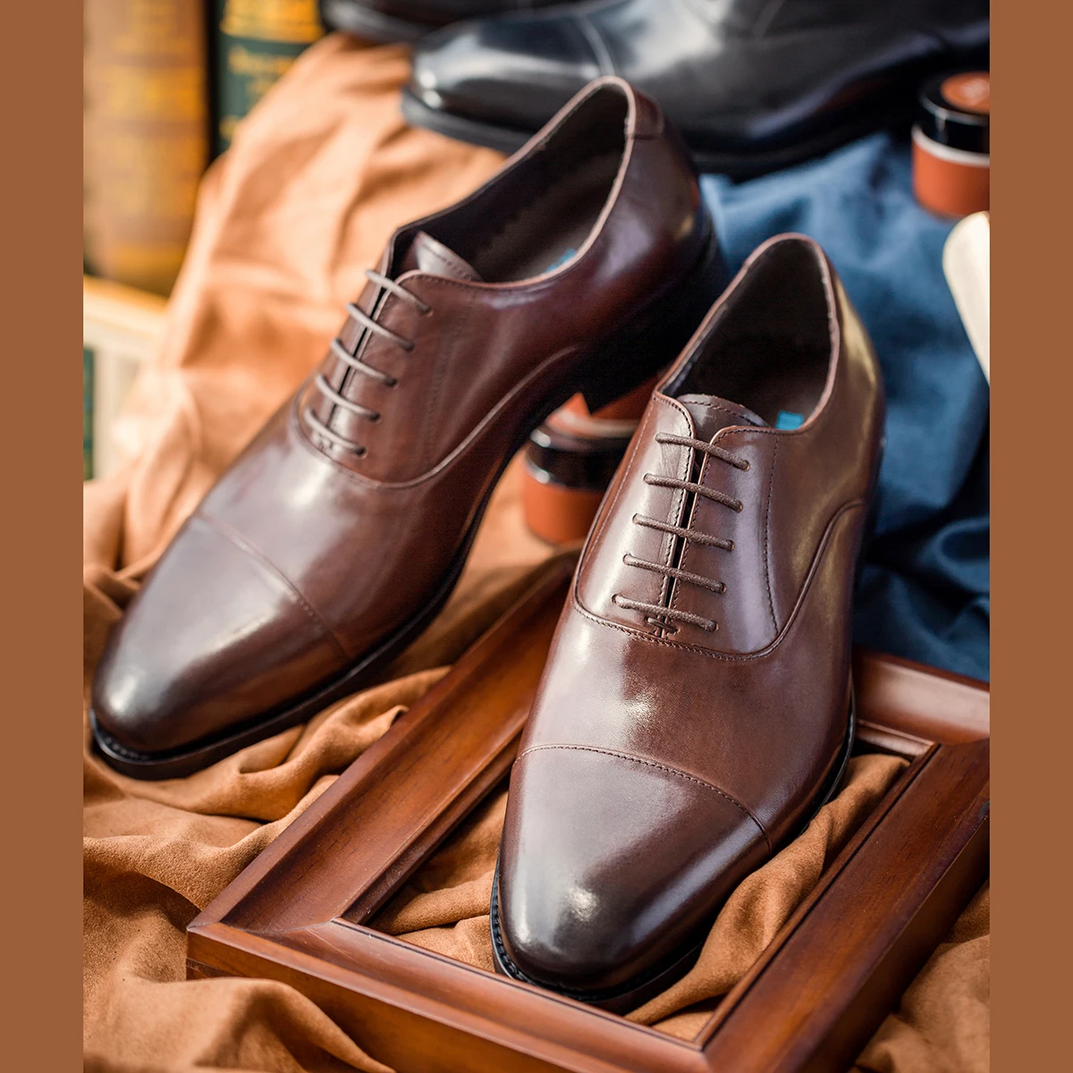 Hanmce Oxford Shoes Fashion Genuine Leather Breathable Oxfords Patent Leather Shoes For Men