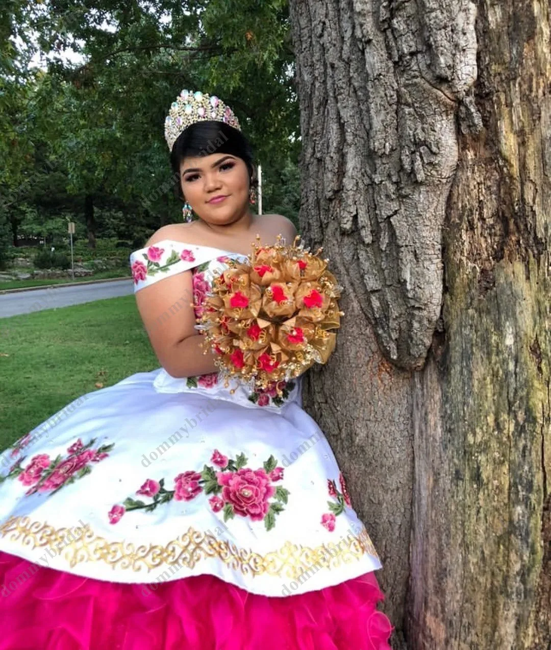 Affordable Hot Pink and White Vestido De 15 Anos Mexican 2023 Plus size Ball Gown Quinceanera Sweet 16 Dresses Gold Embroidered