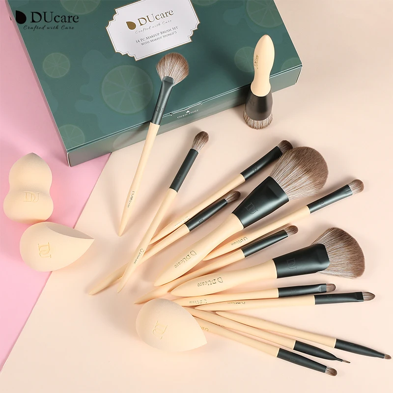 DUcare Makeup Brush Set 14Pcs with 3Pcs Makeup Spong & Cosmetic Bag-Professional Makeup Brushes Kabuki Foundation Blending Brush