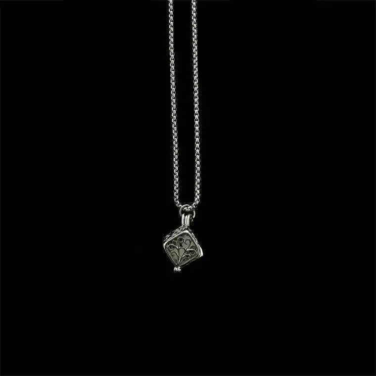 Tide Brand Hip-hop Personality Ins Creative Luminous Tree of Life Luminous Building Empty Men and Women Couple Necklace Metal