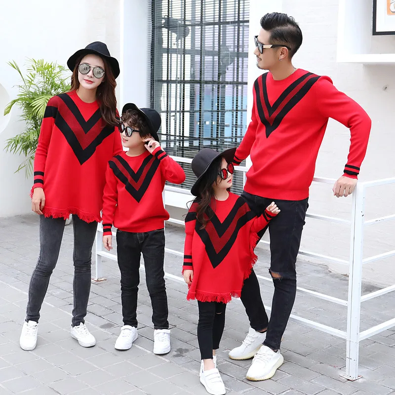 

Matching Family Sweaters Mother Daughter Dad Son Striped Long Sleeve Knit Tops Family Look Christmas New Year Couple Sweaters