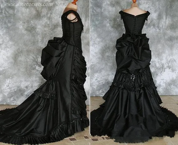 Beaded Gothic Victorian Bustle Prom Gown with Train Vampire Ball Masquerade Halloween Black Evening Dress Steampunk Goth