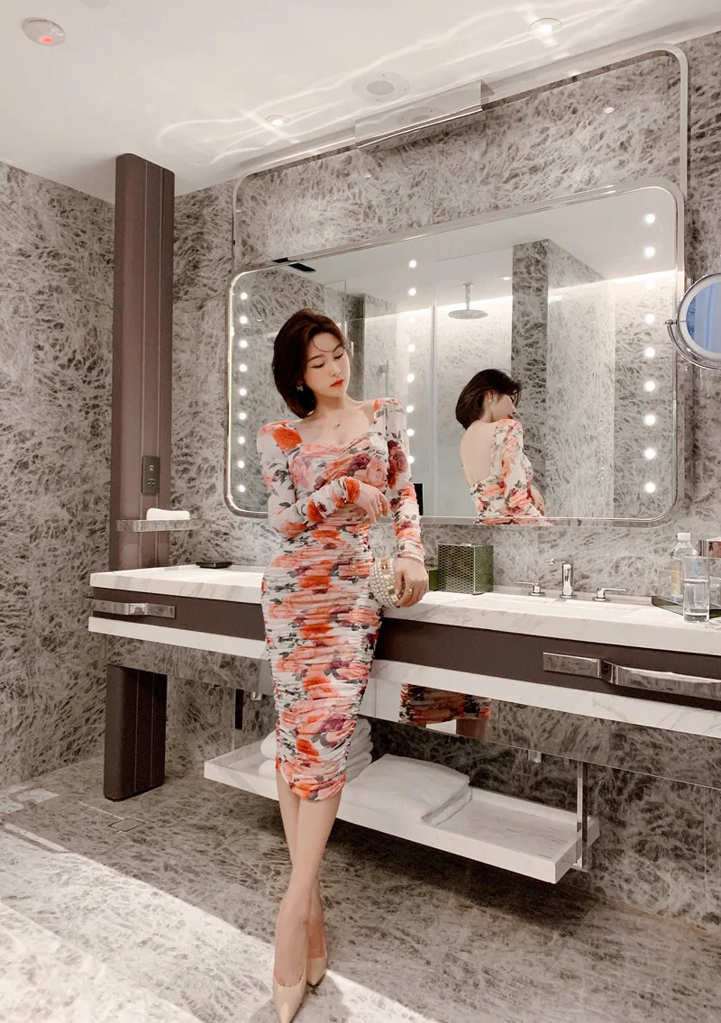 Women's autumn 2020 new party long-sleeved sexy mesh printed dress Office Lady  Knee-Length  V-Neck  Zippers