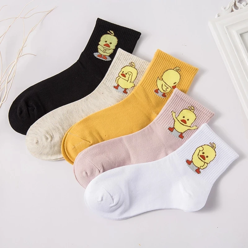 Women Socks Cotton Embroidery Pattern Sock White Black Ladies Harajuku Cartoon Yellow Buck Short Soks Streetwear Cute Funny Sox