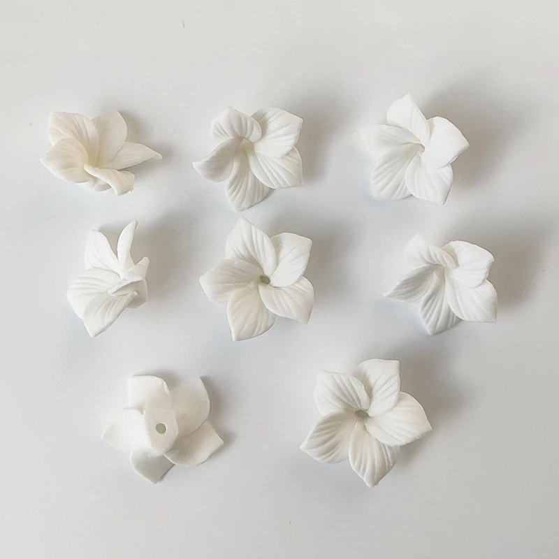 50pcs White Color Flat Bottom Porcelain Ceramic Flowers Material Handmade Jewelry DIY Earrings For Wedding Making Accessories