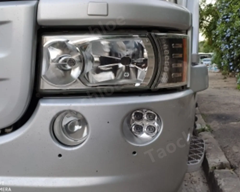 1pair RH +LH For Scania 5 Front Fog lights Assembly For Scania DRL lamp G440 G450 P410 R450 P380 Fog Lights OEM:2127431 1931613