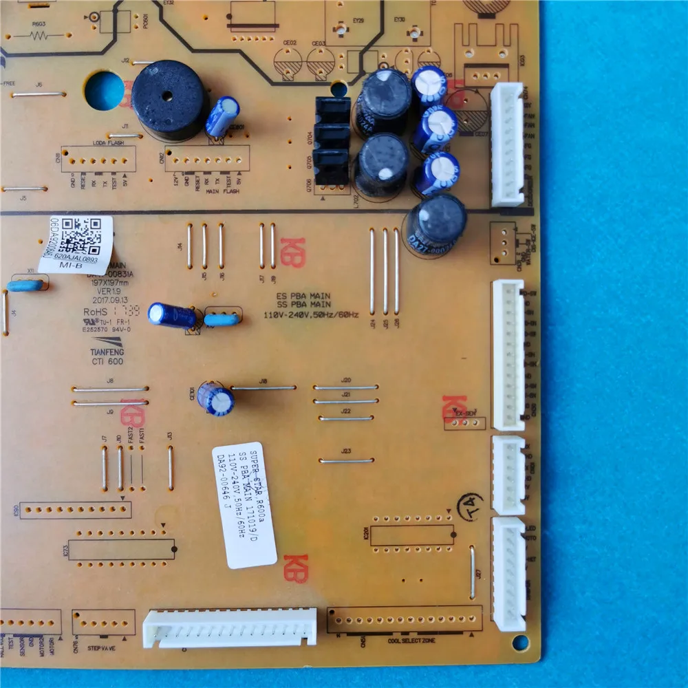 คุณภาพดีสำหรับตู้เย็นบอร์ดควบคุมหลัก DA41-00831A DA92-00646J PBA เมนบอร์ดหลักบอร์ดคอมพิวเตอร์