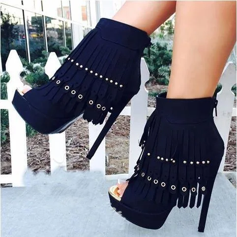 

Woman Black Suede Eyelet Tassel Ankle Boots Peep Toe Platform Stiletto Heels Rivets Metal Decoration Zipper Back Short Boots