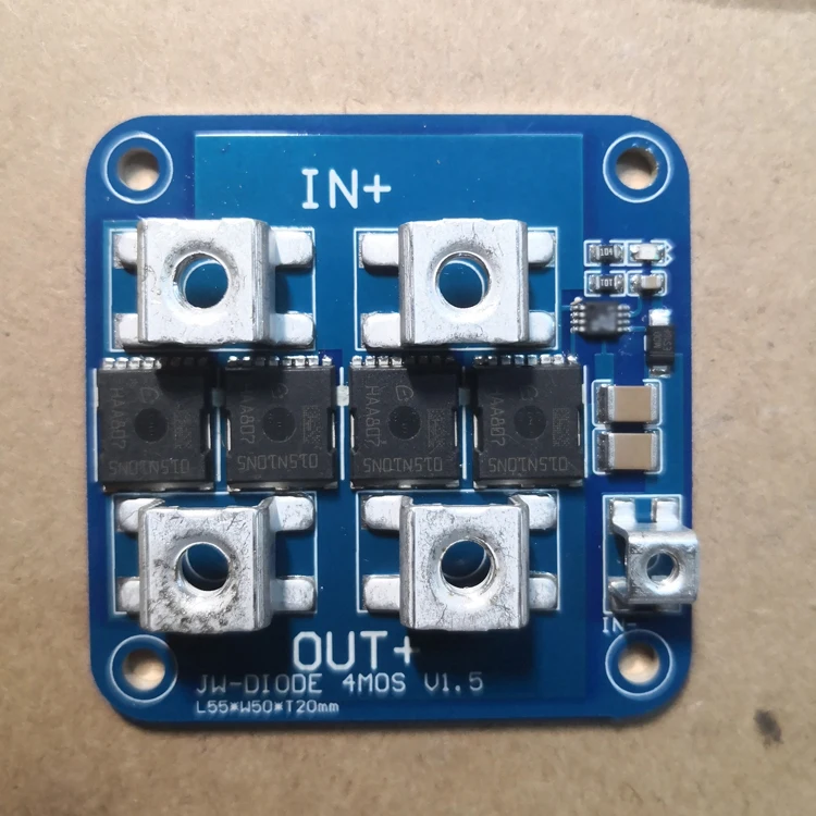 

Ideal Diode Module 0.375mR 100A Dual Battery Anti-jumping and Anti-mutual Charging Waterproof Module