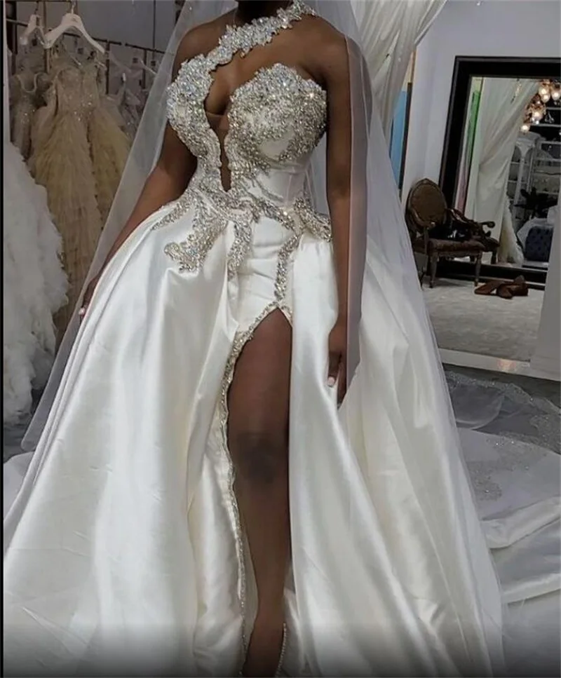 Vestido de noiva sexy de cetim com espessura alta, vestido de casamento sensual com um ombro