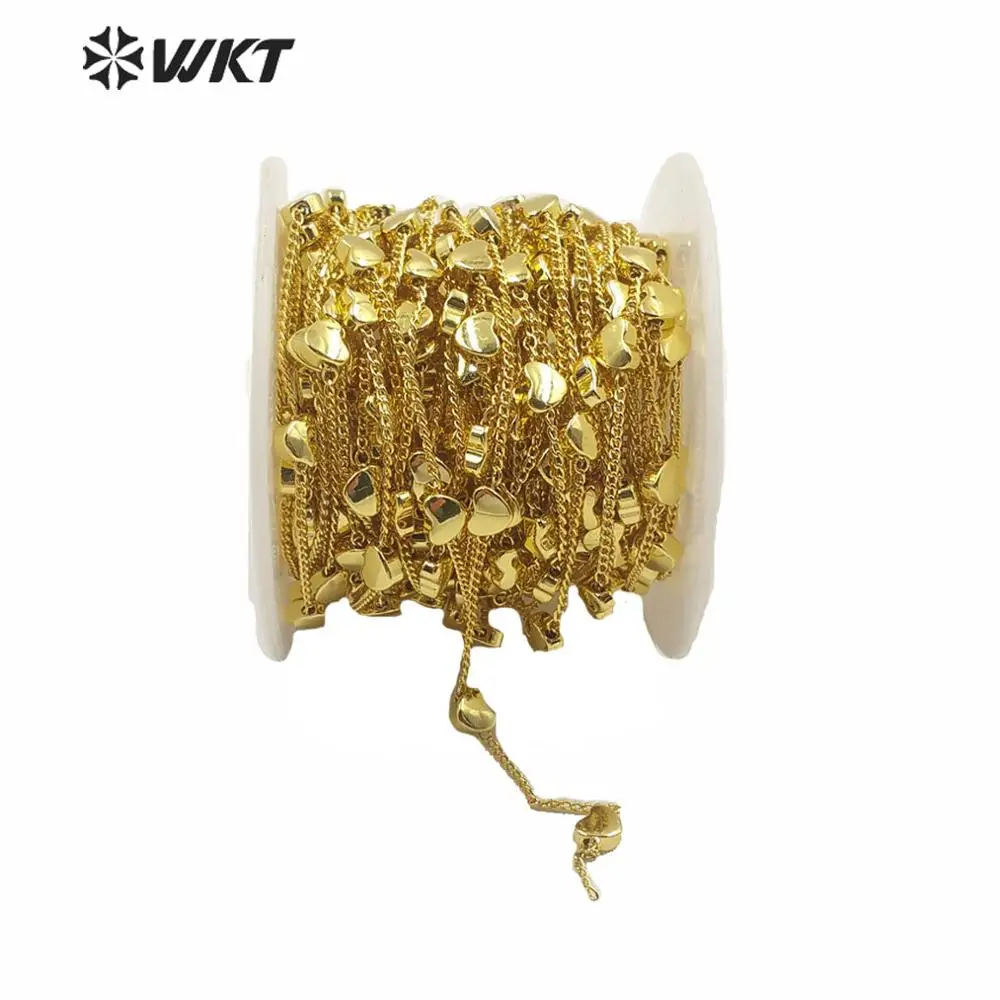 

WT-BC135 New design fashion jewelry making heart chain gold electroplated no fade crown charm necklace chain sell by meter