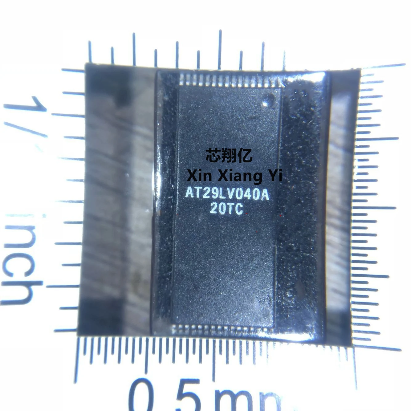 Xin Xiang Yi AT29LV040A-20TC AT29LV040A-12TC AT29LV040A TSOP-32