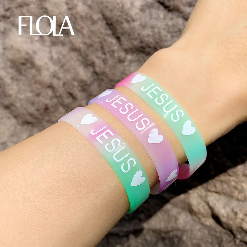 FLOLA 10PCS Multicolor Custom Jesus Silicone Bracelets Bangles Candy Color Heart Sport Rubber Wristband Bracelet Gifts brtc37